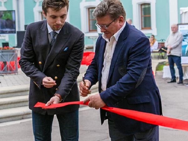 Осенний цикл экскурсий открываю совместно с Московским Домом Национальностей, и приглашаю Вас прогуляться по осенней Москве. 