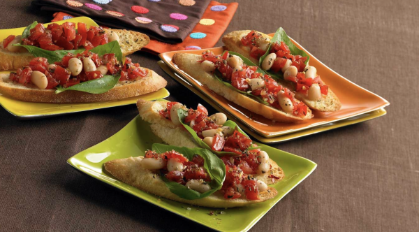 БРУСКЕТТА С БЕЛОЙ ФАСОЛЬЮ