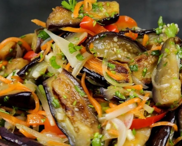 БАНЬ ЦЕЦЗЫ - Салат из баклажанов с чесноком