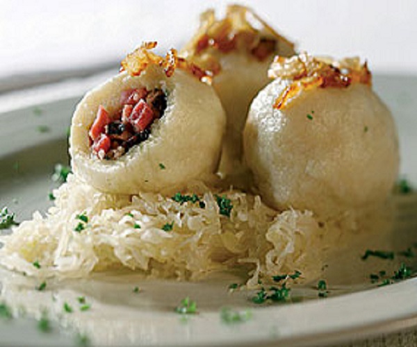 Фавориты чешской кухни: кнедлики на любой вкус