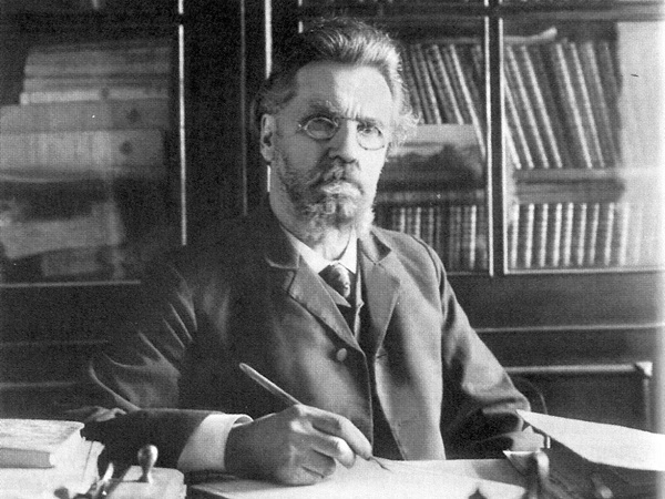 17 сентября 2025 года - Циолковский Константин Эдуардович : 168 лет со дня рождения 